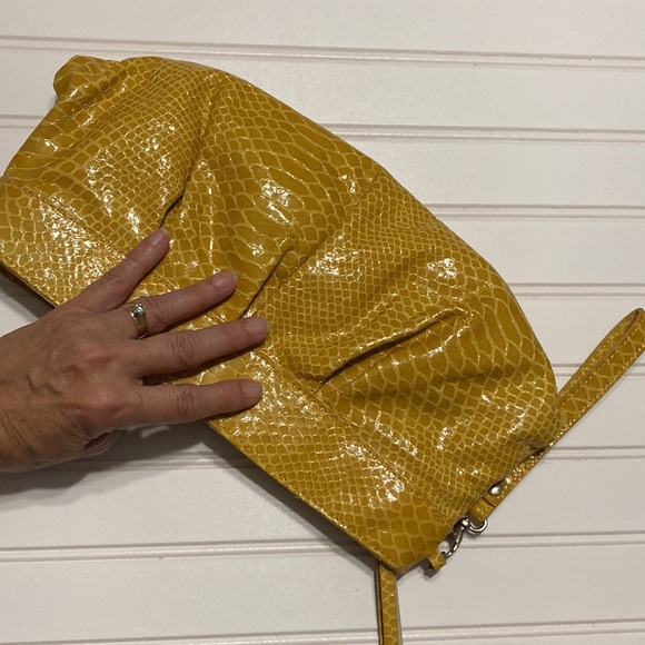 Maurizio Taiuti Italian Leather Alligator Embossed  Clutch - Picture 2 of 6